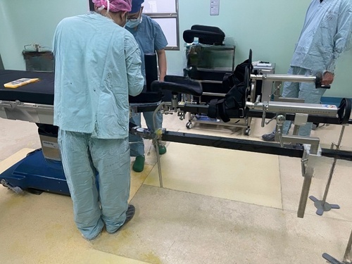 碳纖維骨科牽引架